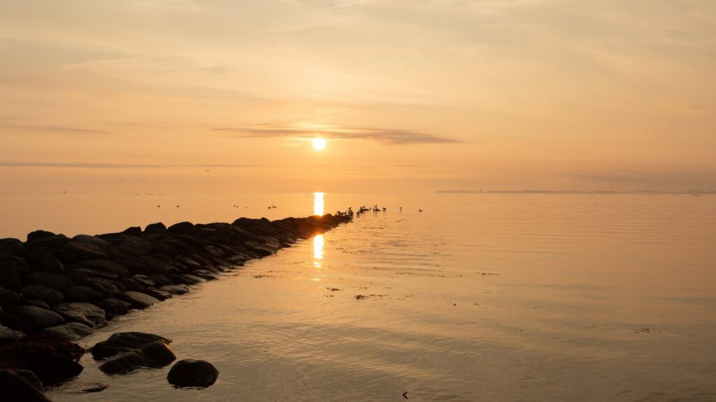 Scenic sea scene as sympathy message and jpg